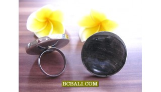 Black Seashells Finger Rings With Stainless Steel 